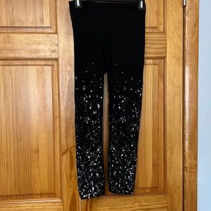 Black Lululemon leggings